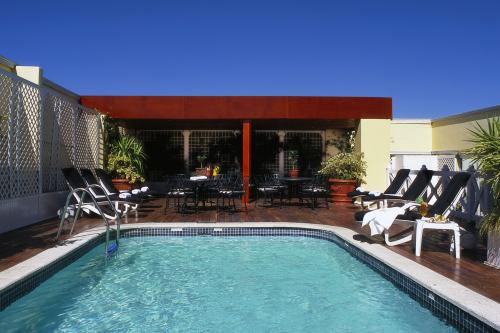 Kalahari Sands (2)